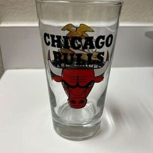 Chicago Bulls Miller Genuine Draft Pint Glass